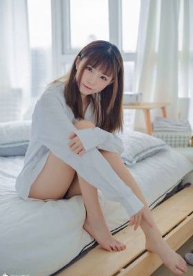 高潮高清视频爽三级_720电影免费在线