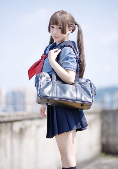 欧美又黄又嫩大片a级克洛伊_高清在线观看高清