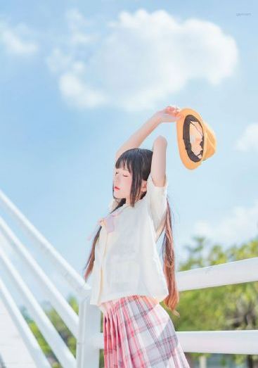 巨胸美女露双奶头无遮挡热舞_国产剧超清在线观看